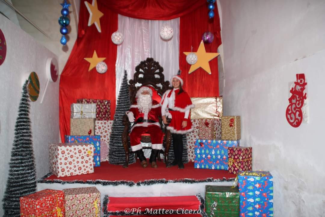Casa di Babbo Natale 2023